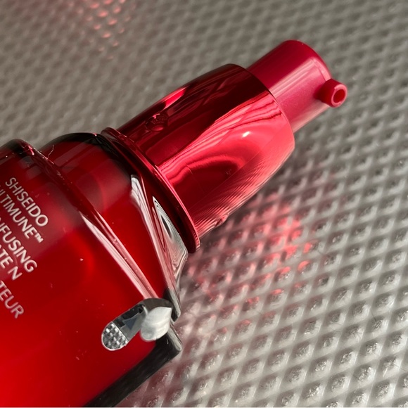 Shiseido Ultimune Power Infusing Concentrate - Picture 2 of 3